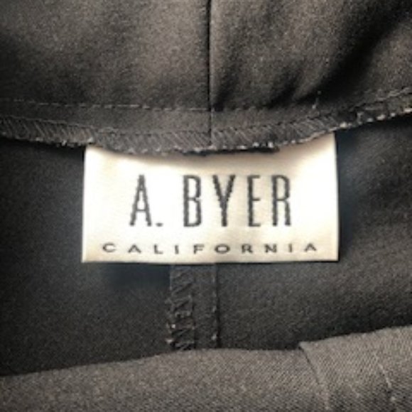 A. Beyer California Shorts - Picture 5 of 5